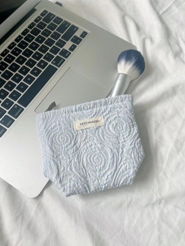Rose Cosmetic Bag Quilted Cosmetic Bag Large Floral Cosmetic Bag for Women Polyester Makeup Bag Set Flower Travel Toiletry Bag - 图片 2