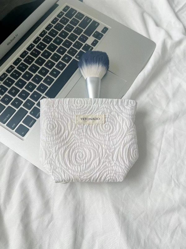 Rose Cosmetic Bag Quilted Cosmetic Bag Large Floral Cosmetic Bag for Women Polyester Makeup Bag Set Flower Travel Toiletry Bag - 图片 8